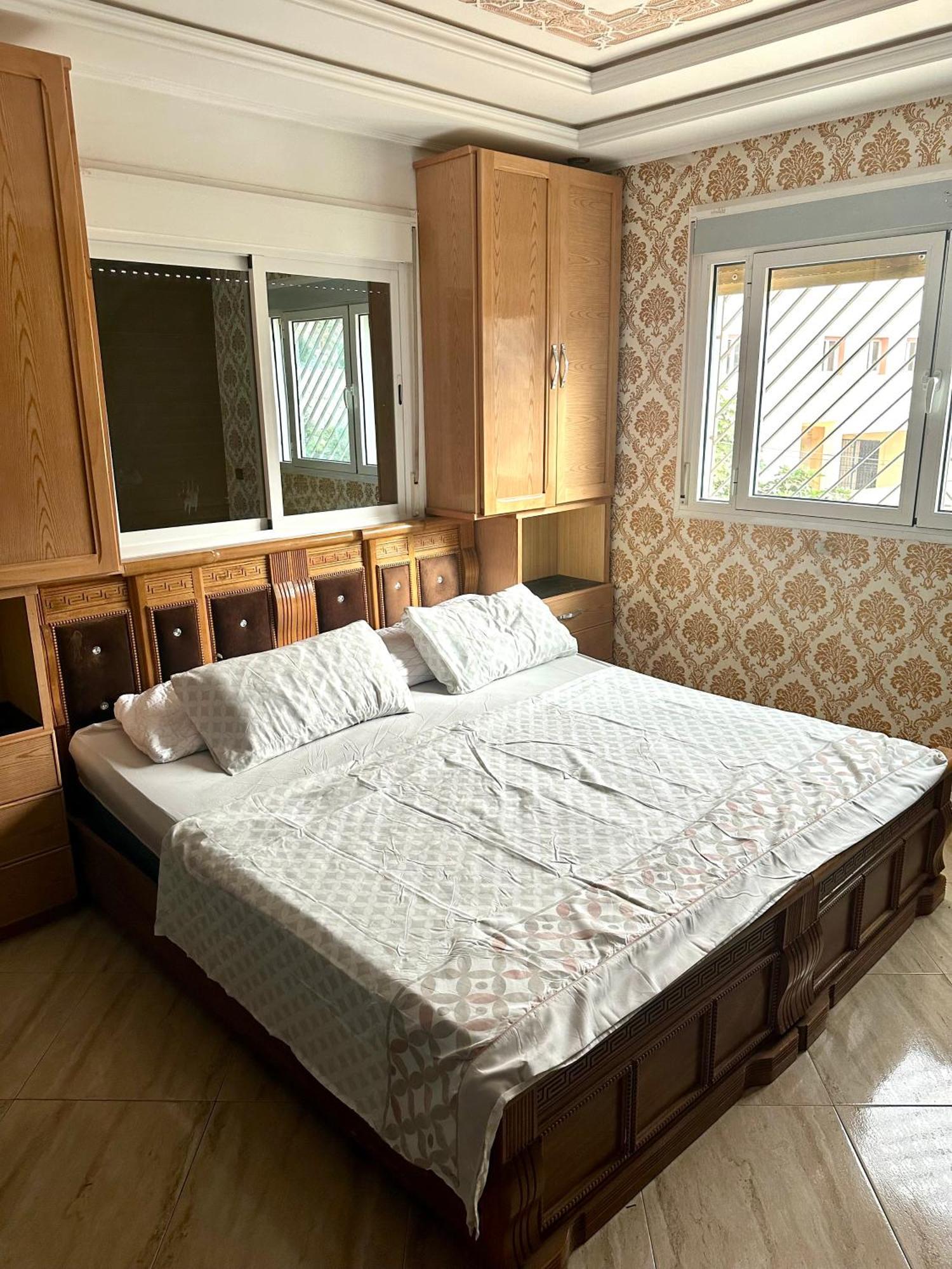 Pret De La Corniche Apartment Nador Bagian luar foto