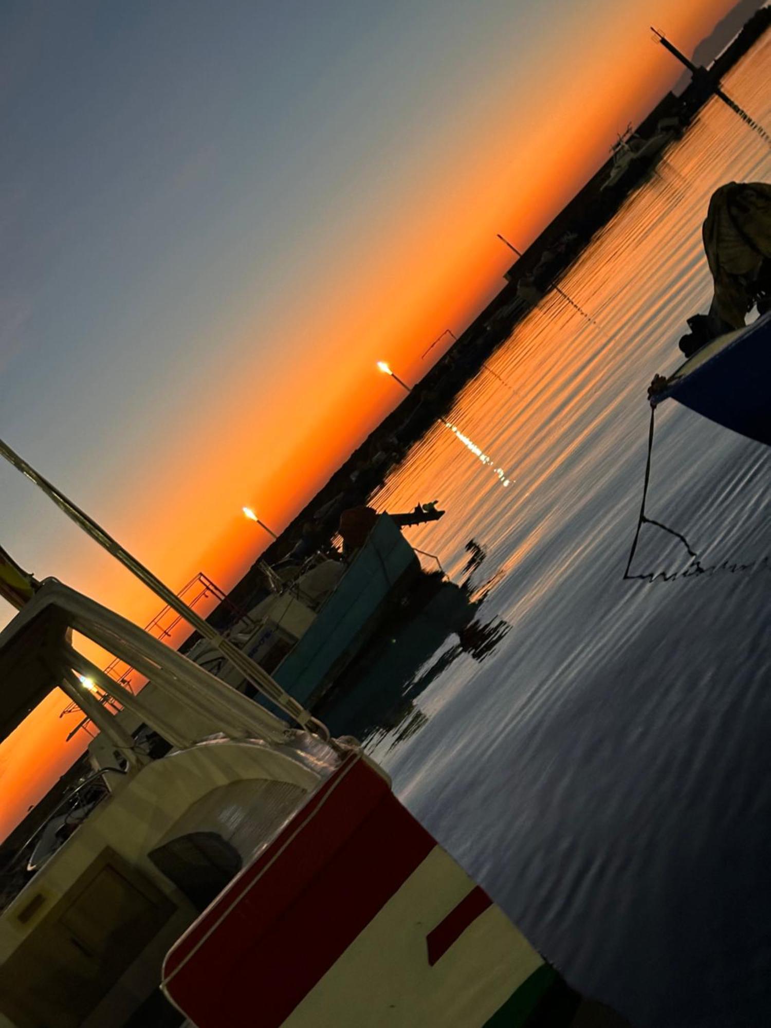 Pret De La Corniche Apartment Nador Bagian luar foto